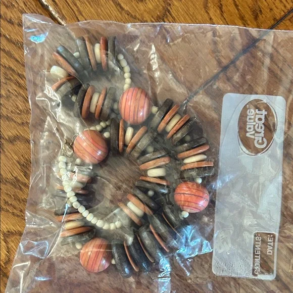 Assorted Jewelry Collection - Picture 13 of 16